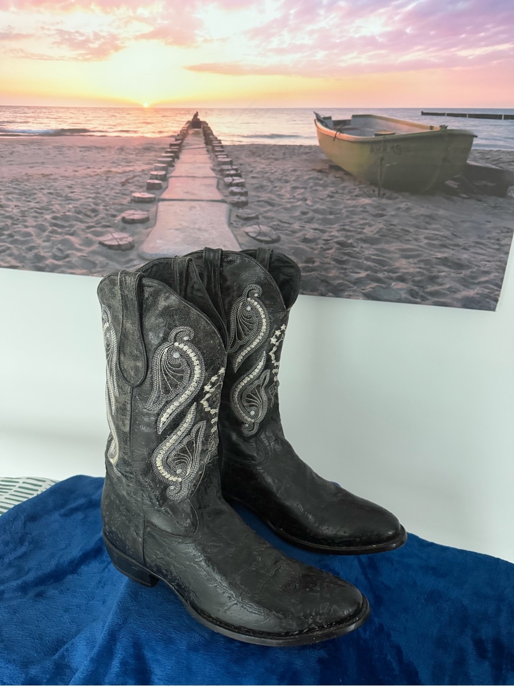 Classic Black Embossed Leather Western Cowboy Boots with Silver Stitching